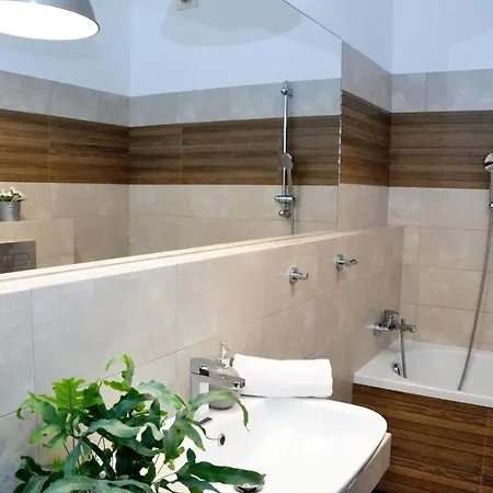 Prudentia Klobucka Apartment *